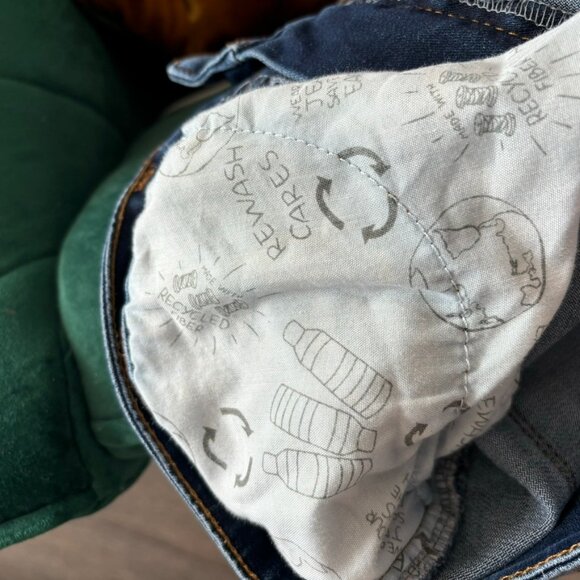 Rewash Denim high waisted cutoff shorts, size 11 - Picture 5 of 5